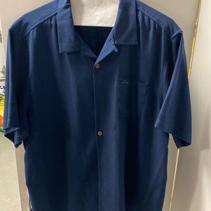 Tommy Bahama Navy blue button down shirt sleeve shirt size XXL
